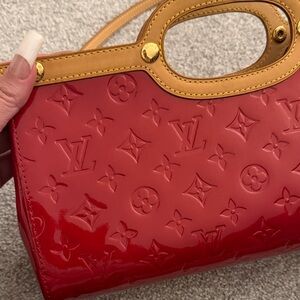 Authentic Louis Vuitton Vernis Roxbury Drive Red bag